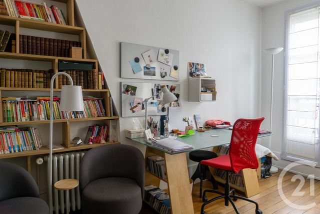 Appartement F5 à vendre - 5 pièces - 86.0 m2 - PARIS - 75013 - ILE-DE-FRANCE - Century 21 Lutèce Immobilier Appartement F5 à vendre - 5 pièces - 86.0 m2 - PARIS - 75013 - ILE-DE-FRANCE - Century 21 Lutèce Immobilier