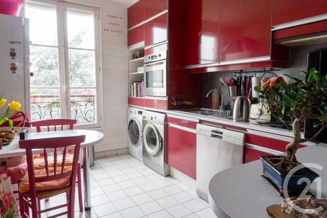 Appartement F5 à vendre - 5 pièces - 86.0 m2 - PARIS - 75013 - ILE-DE-FRANCE - Century 21 Lutèce Immobilier Appartement F5 à vendre - 5 pièces - 86.0 m2 - PARIS - 75013 - ILE-DE-FRANCE - Century 21 Lutèce Immobilier