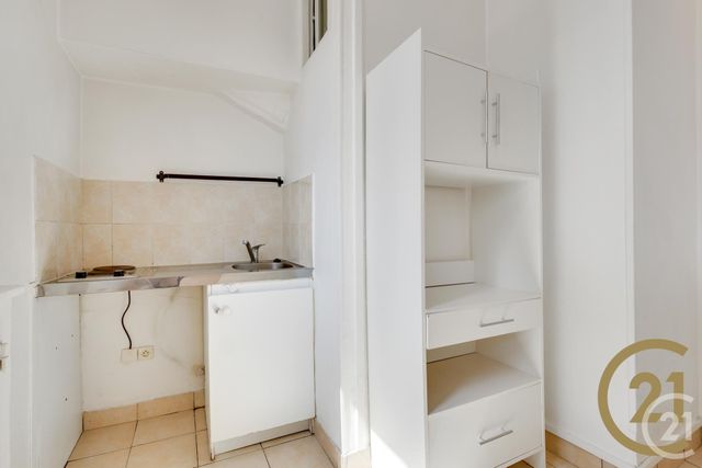 Afficher la photo en grand Appartement F2 à vendre - 2 pièces - 35.14 m2 - COURBEVOIE - 92 - ILE-DE-FRANCE - Century 21 Lutèce Immobilier
