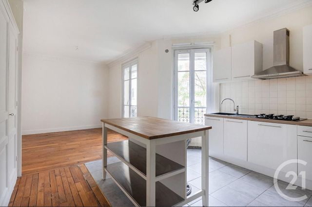 Appartement F2 à vendre - 2 pièces - 48.0 m2 - PARIS - 75013 - ILE-DE-FRANCE - Century 21 Lutèce Immobilier