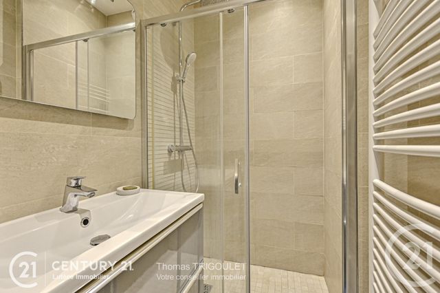 Appartement F3 à vendre - 3 pièces - 47.0 m2 - PARIS - 75013 - ILE-DE-FRANCE - Century 21 Lutèce Immobilier