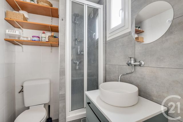 Appartement F2 à vendre - 2 pièces - 46.0 m2 - PARIS - 75012 - ILE-DE-FRANCE - Century 21 Lutèce Immobilier