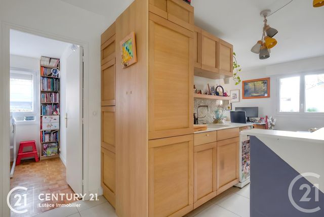 Appartement F3 à vendre - 3 pièces - 47.0 m2 - PARIS - 75013 - ILE-DE-FRANCE - Century 21 Lutèce Immobilier