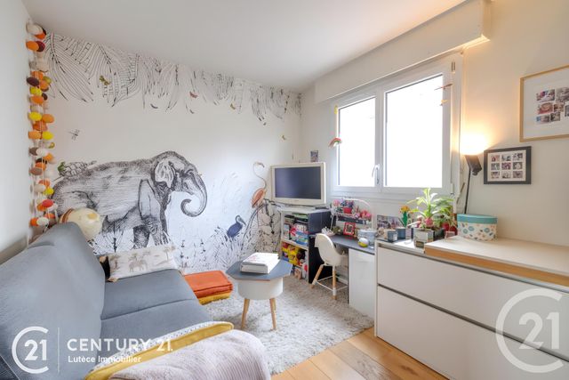Appartement F3 à vendre - 3 pièces - 47.0 m2 - PARIS - 75013 - ILE-DE-FRANCE - Century 21 Lutèce Immobilier