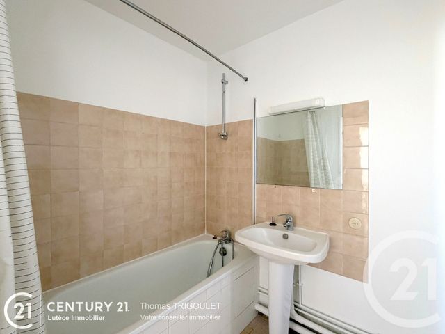 Appartement F3 à vendre - 3 pièces - 66.0 m2 - PARIS - 75013 - ILE-DE-FRANCE - Century 21 Lutèce Immobilier