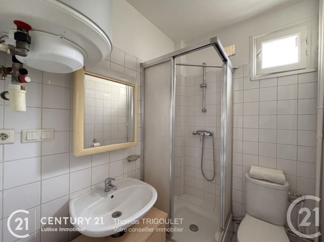 Appartement F3 à vendre - 3 pièces - 48.0 m2 - PARIS - 75013 - ILE-DE-FRANCE - Century 21 Lutèce Immobilier