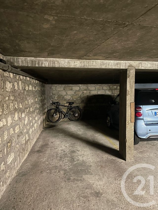 parking à vendre - 10.52 m2 - PARIS - 75013 - ILE-DE-FRANCE - Century 21 Lutèce Immobilier