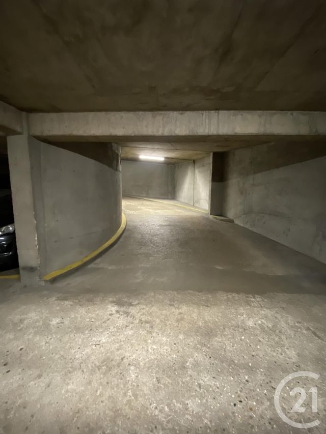 parking à vendre - 11.5 m2 - PARIS - 75013 - ILE-DE-FRANCE - Century 21 Lutèce Immobilier
