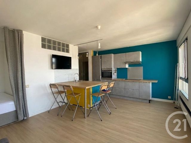 Appartement F1 à vendre - 1 pièce - 33.02 m2 - PARIS - 75013 - ILE-DE-FRANCE - Century 21 Lutèce Immobilier