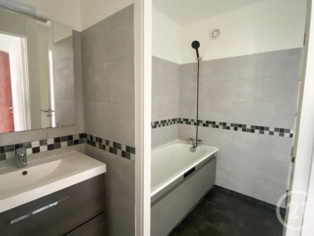 Appartement F3 à vendre - 3 pièces - 74.02 m2 - PARIS - 75013 - ILE-DE-FRANCE - Century 21 Lutèce Immobilier