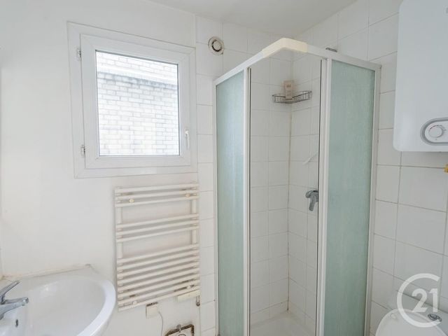 Appartement F2 à vendre - 2 pièces - 31.43 m2 - PARIS - 75013 - ILE-DE-FRANCE - Century 21 Lutèce Immobilier
