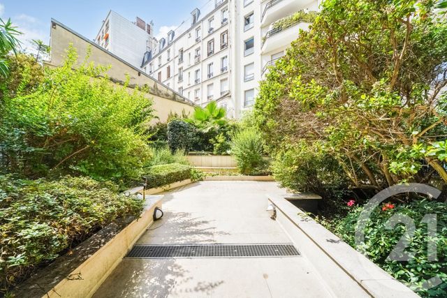 Appartement F1 à vendre - 1 pièce - 31.66 m2 - PARIS - 75013 - ILE-DE-FRANCE - Century 21 Lutèce Immobilier