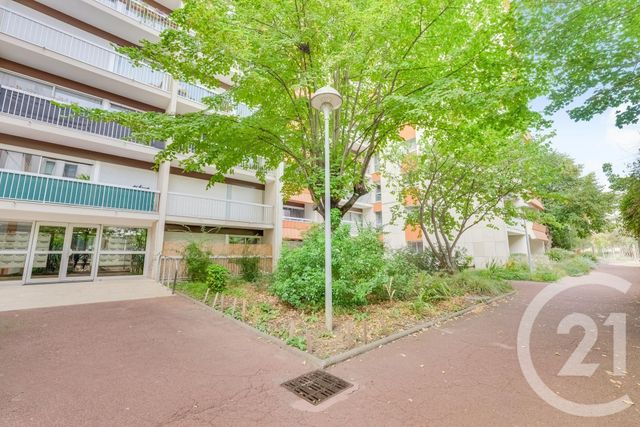 Appartement F4 à vendre - 4 pièces - 86.1 m2 - PARIS - 75013 - ILE-DE-FRANCE - Century 21 Lutèce Immobilier