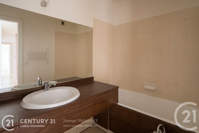 Appartement F3 à vendre - 3 pièces - 60.17 m2 - PARIS - 75013 - ILE-DE-FRANCE - Century 21 Lutèce Immobilier