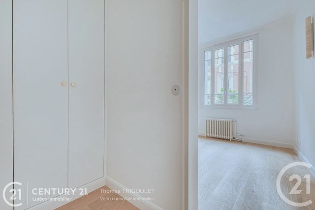 Appartement F2 à vendre - 2 pièces - 36.2 m2 - PARIS - 75012 - ILE-DE-FRANCE - Century 21 Lutèce Immobilier