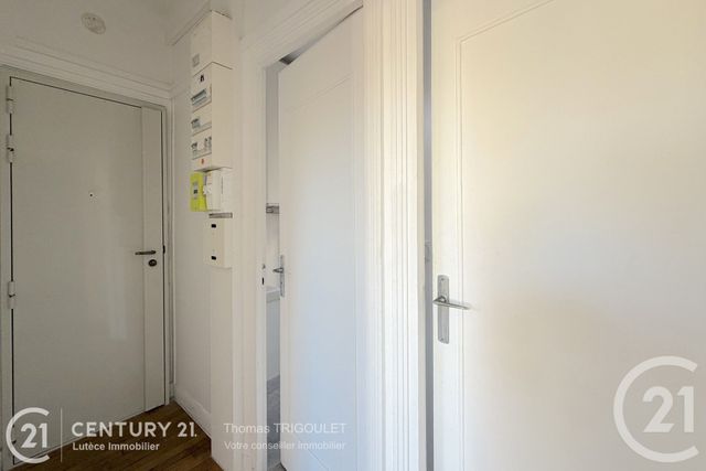 Appartement F2 à vendre - 2 pièces - 32.2 m2 - PARIS - 75012 - ILE-DE-FRANCE - Century 21 Lutèce Immobilier