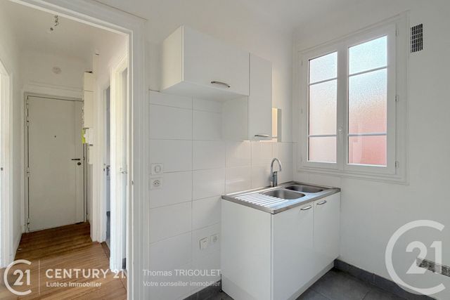 Appartement F2 à vendre - 2 pièces - 32.2 m2 - PARIS - 75012 - ILE-DE-FRANCE - Century 21 Lutèce Immobilier